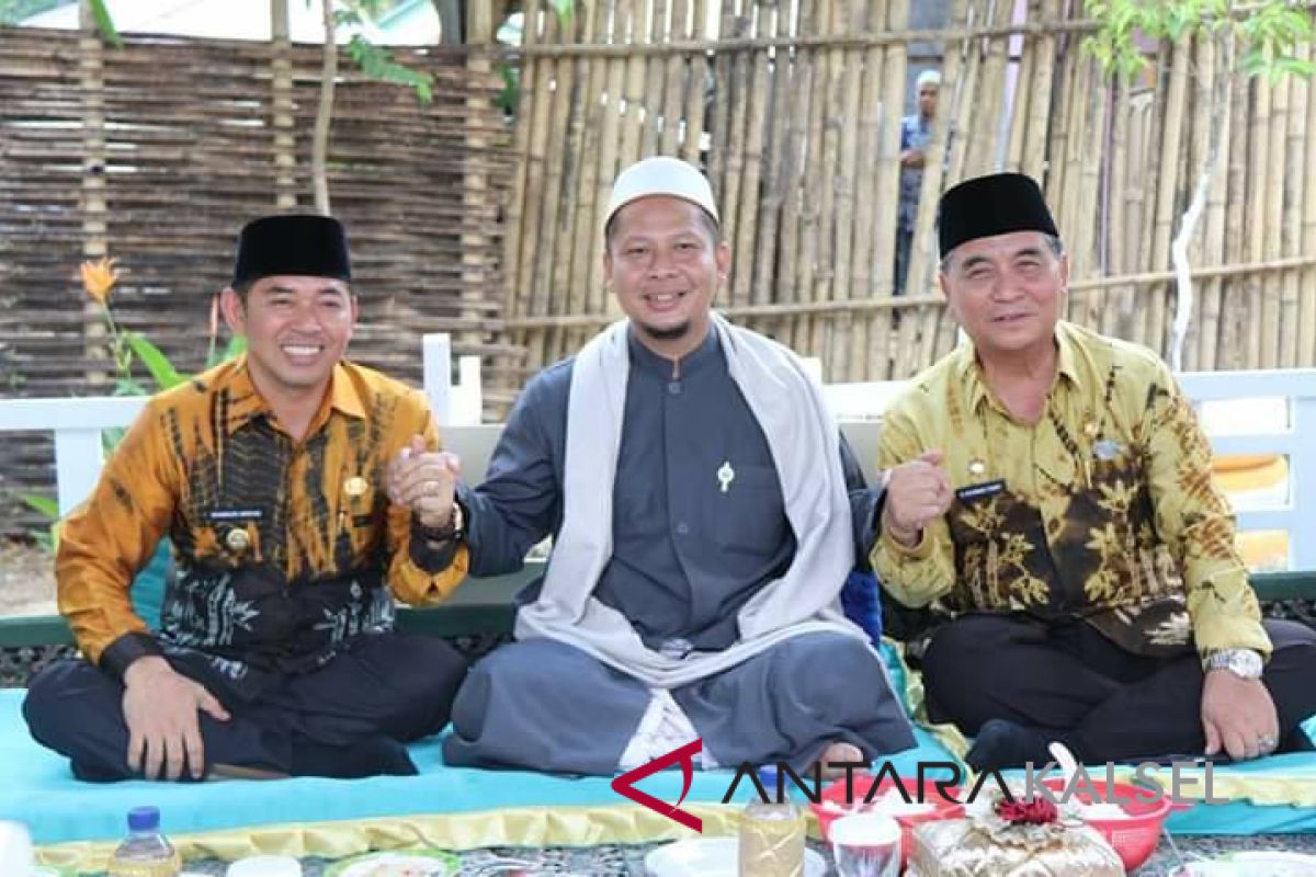 Fikry-Syamsuri Arsyad senantiasa jalin harmonisasi ulama dan umara