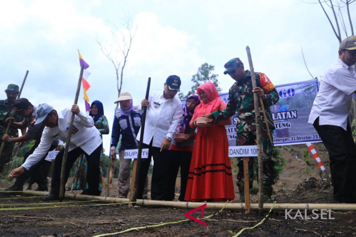 Penanaman tumpang sari kegiatan TMMD tingkatkan usaha dan produksi pertanian