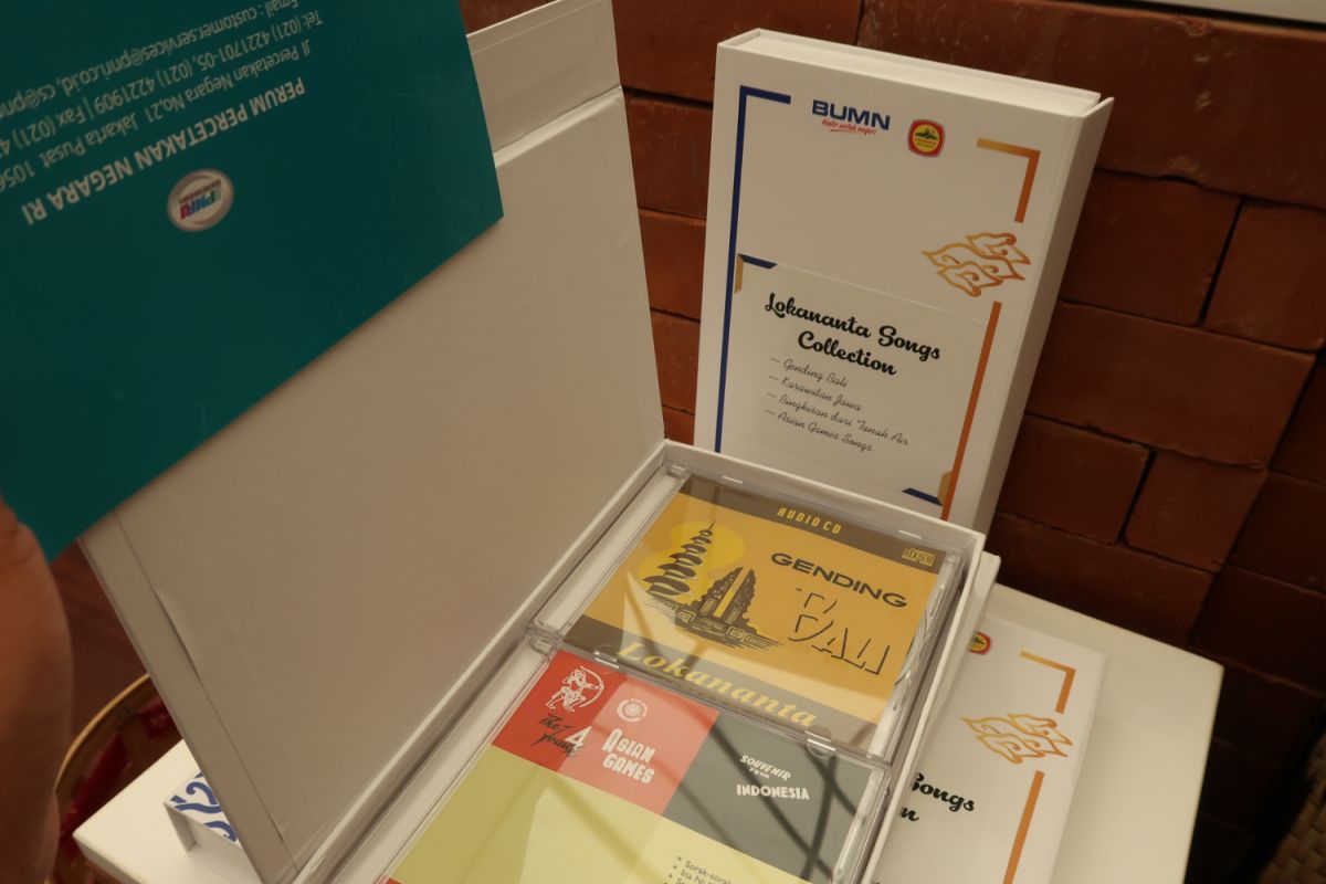 IMF-WB - Lokananta songs collection displayed in Indonesia Pavilion