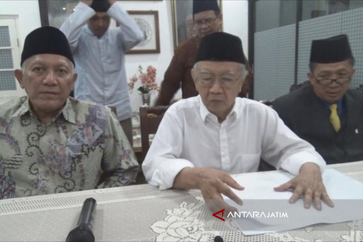 Gus Sholah Minta Tidak Ada Lagi Kegaduhan Pembakaran Bendera