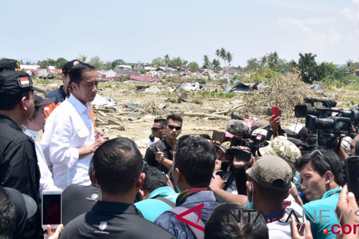 Presiden pastikan kebutuhan dasar warga Palu berangsur terpenuhi