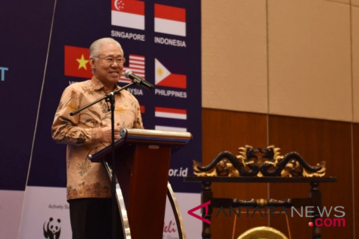 Trade minister says he pushes for palm oil agreement