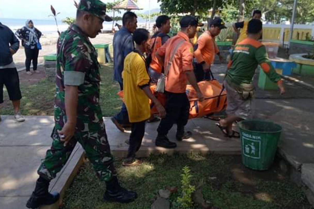 Jasad santri tenggelam di laut Sukabumi ditemukan