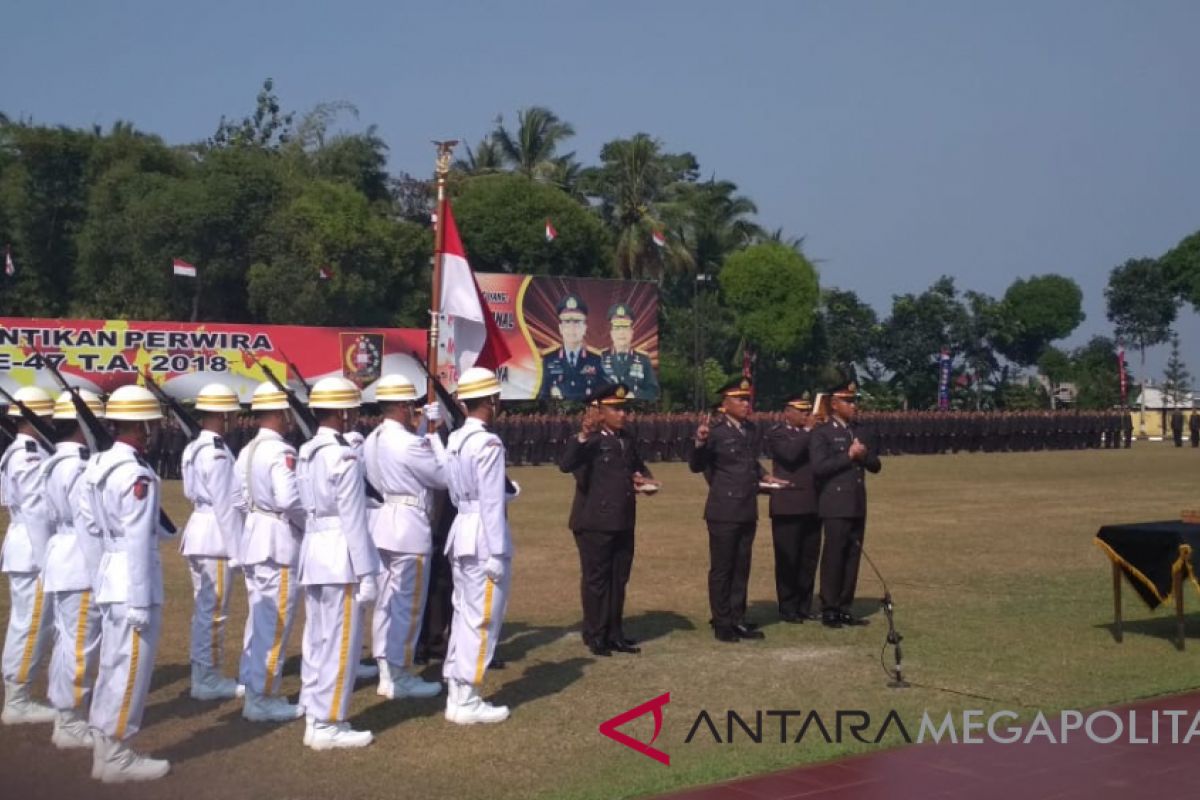 Kalemdikpol polri lantik 1.406 perwira baru