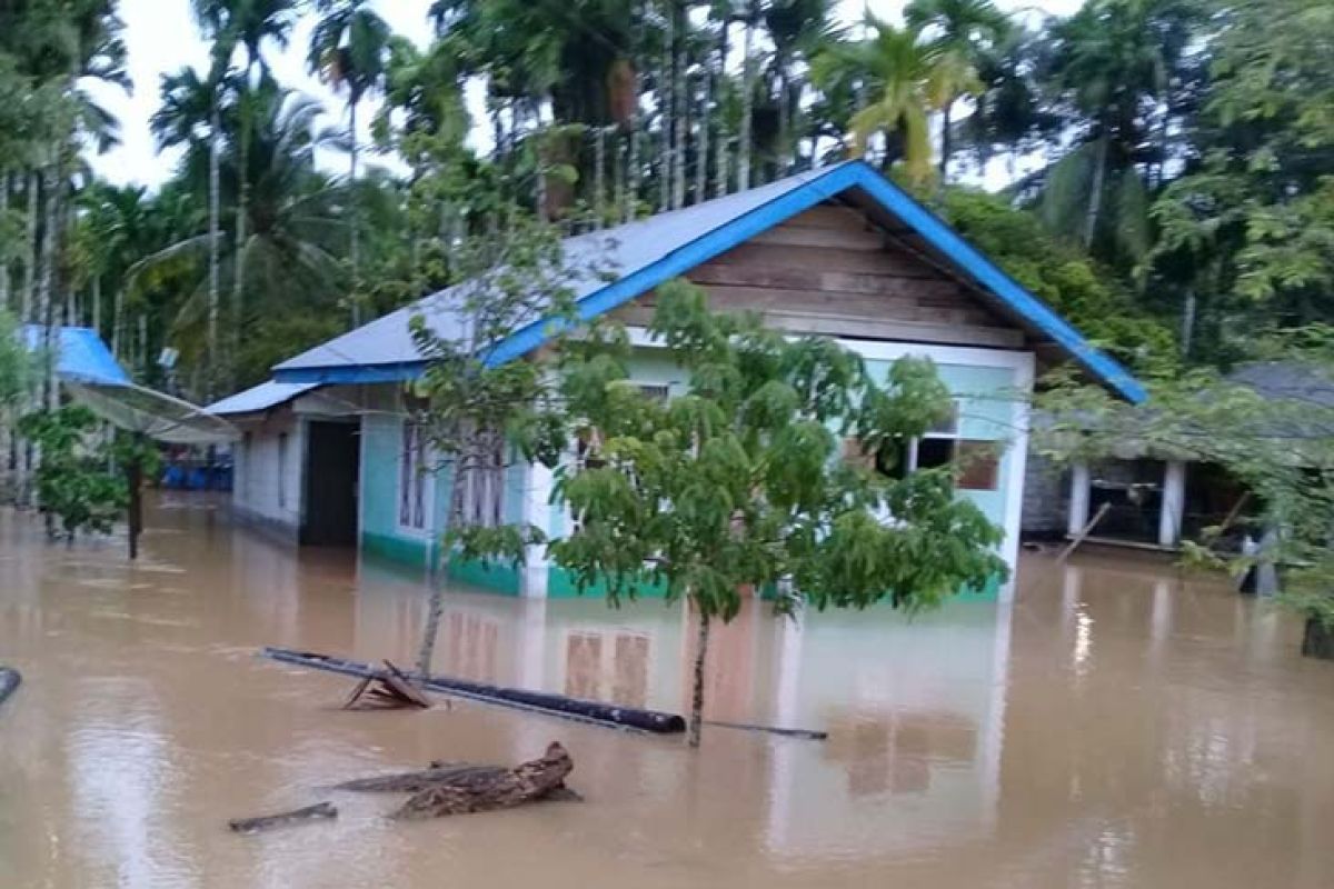 Ribuan jiwa terdampak banjir di Aceh Jaya