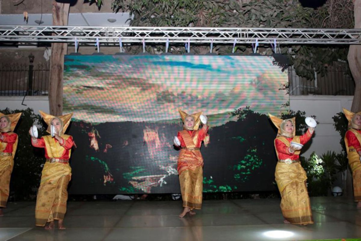 Budaya Minang meriahkan resepsi diplomatik di Mesir