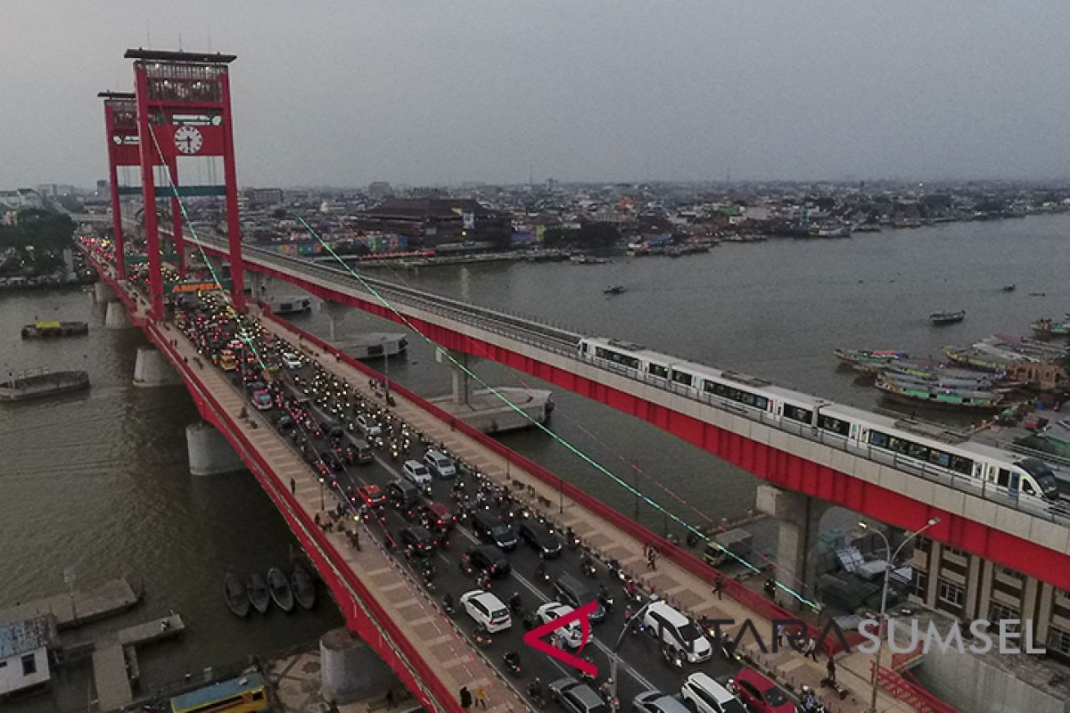 Gubernur: LRT akan menjadi daya tarik wisatawan