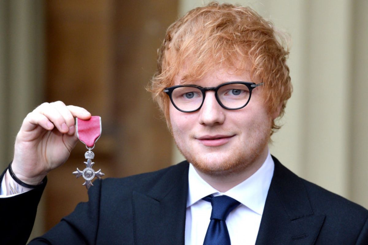 Ed Sheeran penyanyi solo terkaya di dunia, hingga berpenghasilan Rp1,5 miliar per hari