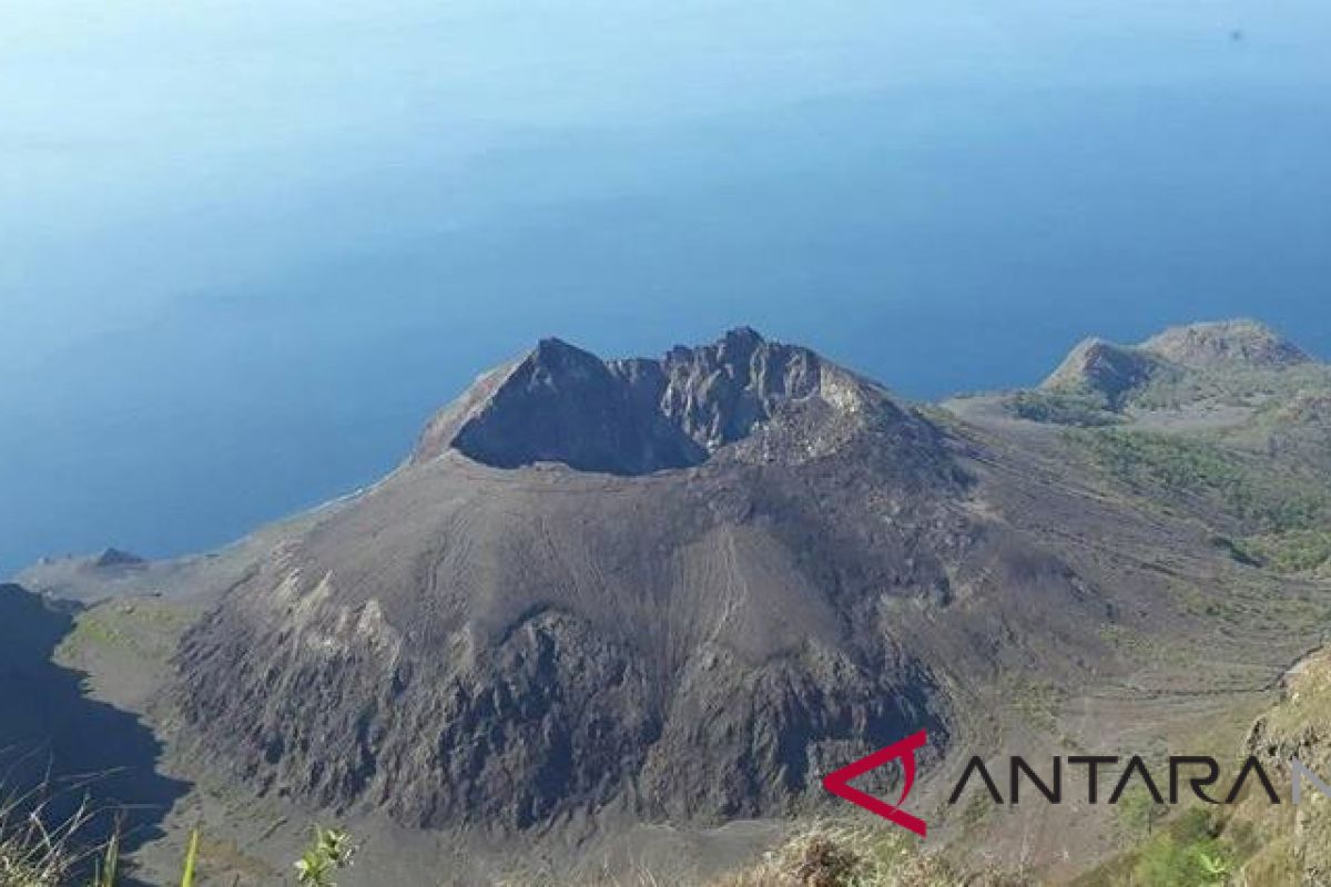 Pemkab Lembata buka akses jalan menunju wisata gunung