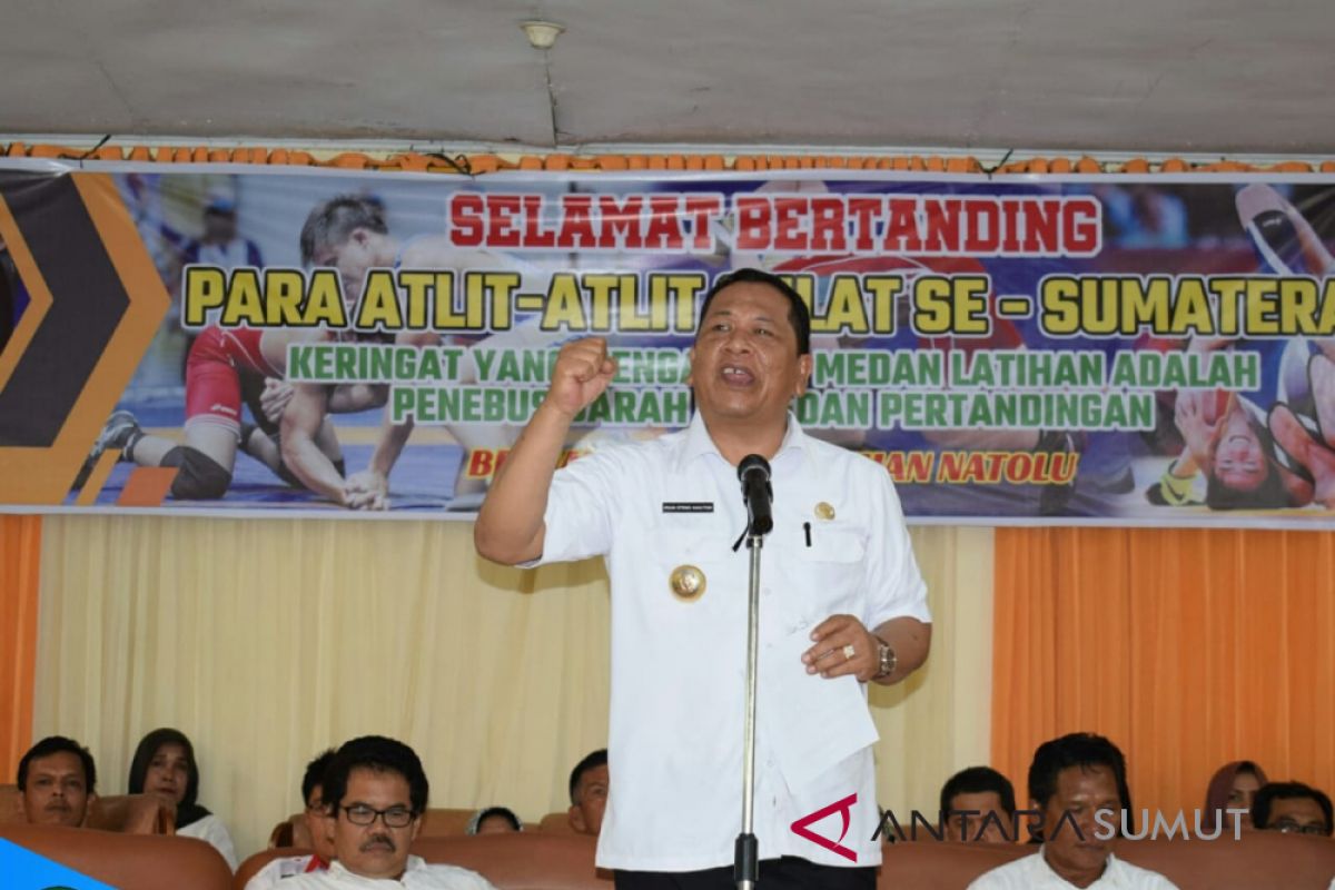 Walikota Padangsidimpuan buka kejuaraan gulat