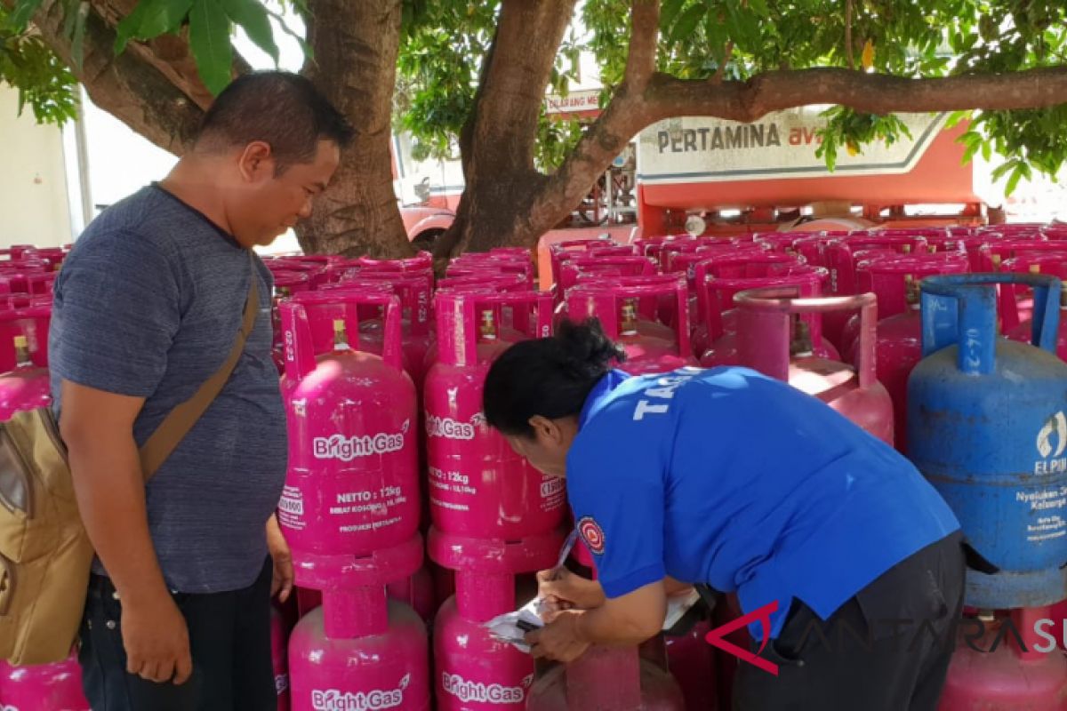 Pertamina gunakan kapal TNIi pasok elpiji ke Palu