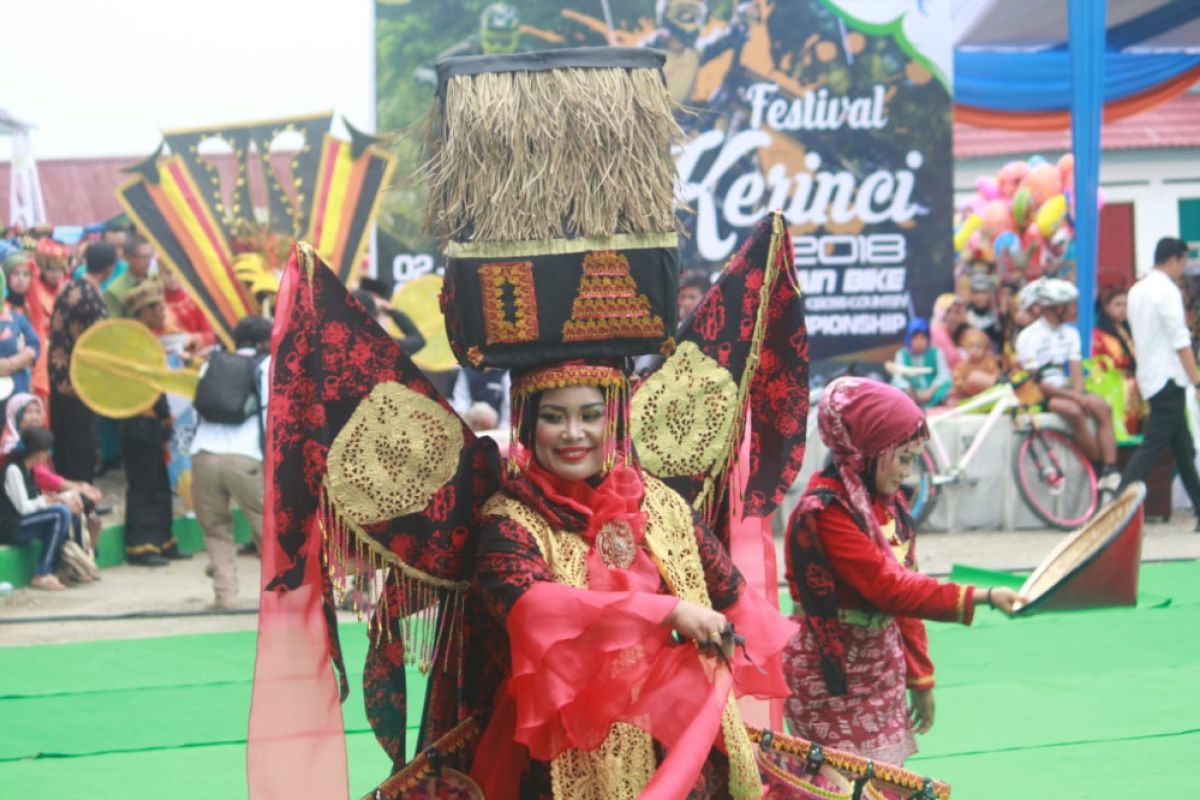 Festival Kerinci upaya kembangkan paradigma baru kepariwisataan