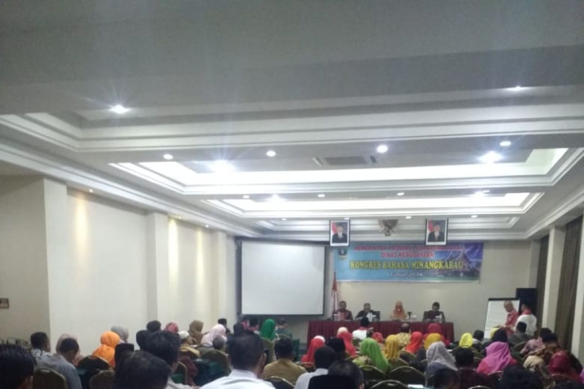Kongres Bahasa Minang 2018 upaya lestarikan bahasa daerah