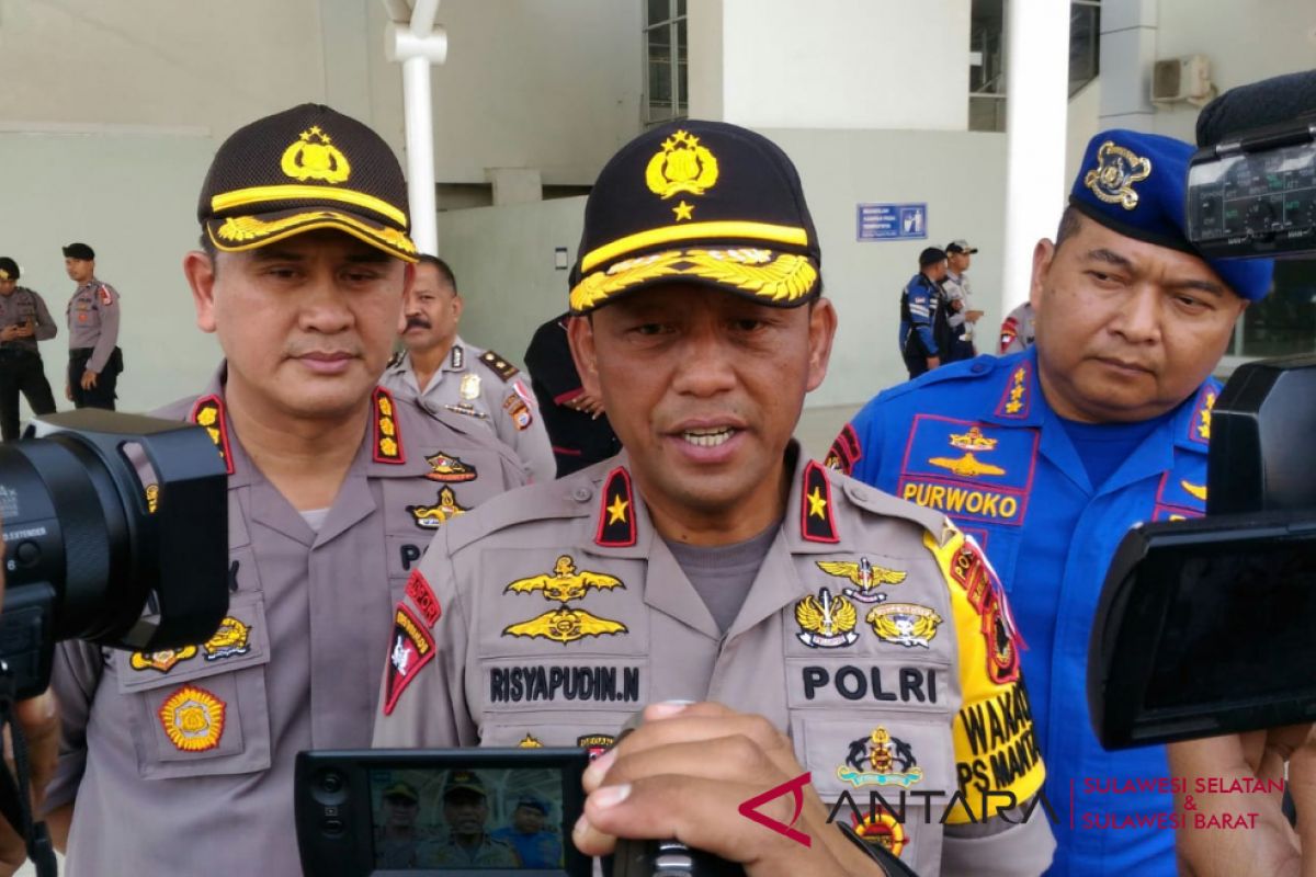 Wakapolda Sulsel dan pamen lainnya dimutasi