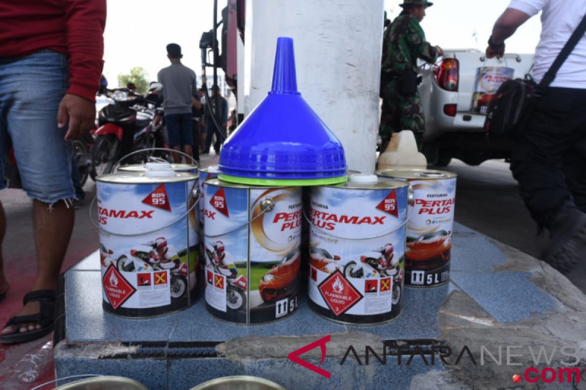 Pertamina Jual BBM Dalam Kemasan Kaleng Di Sulawesi Tengah