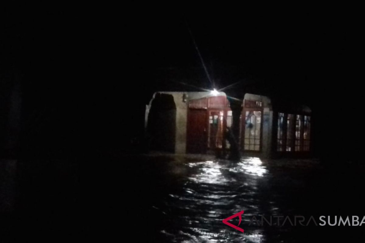 Ratusan rumah di Pesisir Selatan terendam banjir