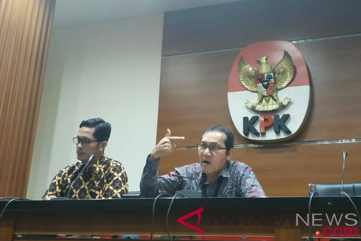 KPK menggeledah empat lokasi di Kabupaten Malang