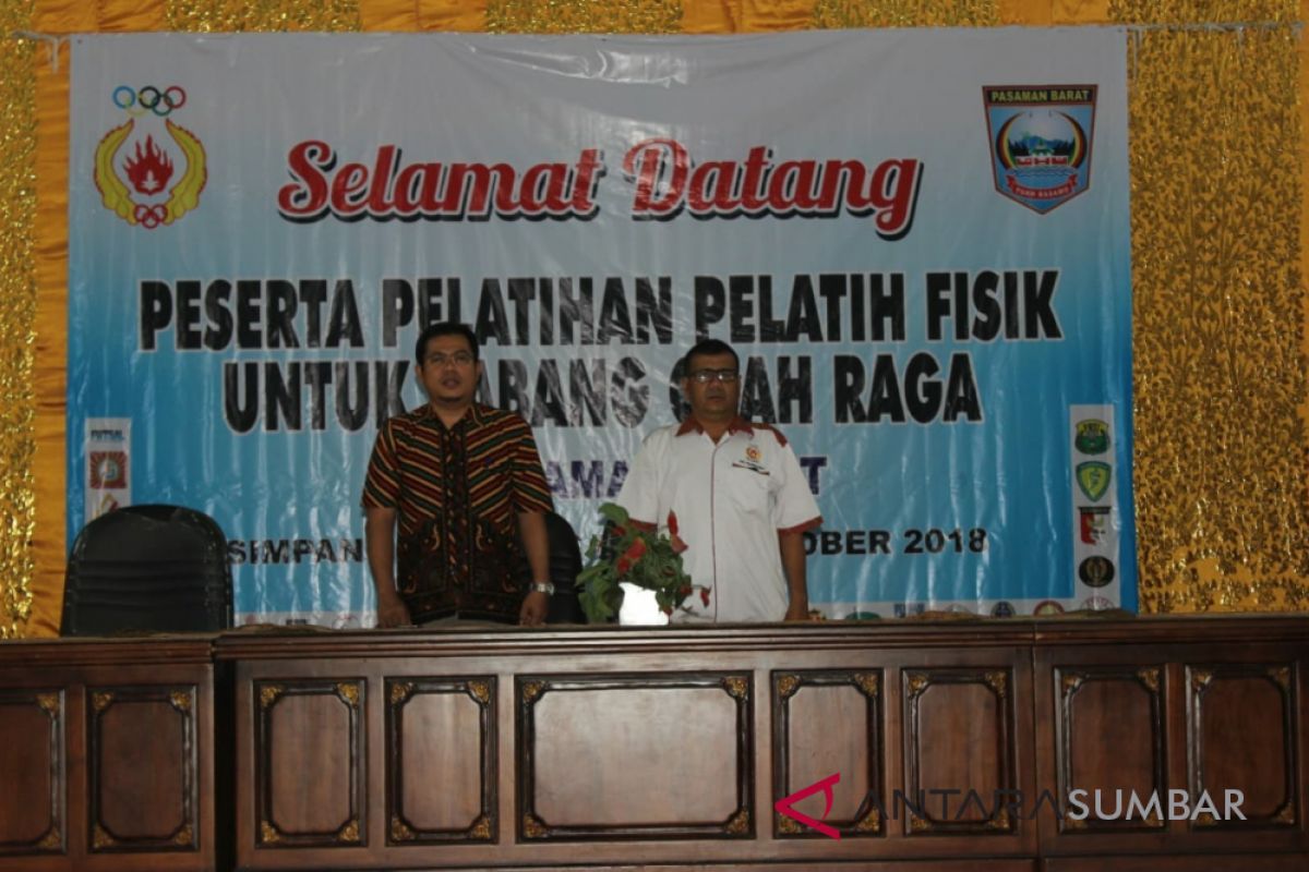 Pelatih dan atlet cabang olahraga Pasaman Barat dibekali pelatihan fisik dan mental