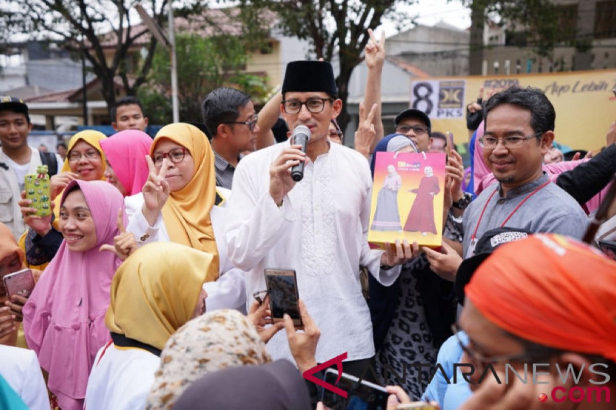 Sandiaga: Lindungi lapangan kerja untuk putra putri Bangsa Indonesia