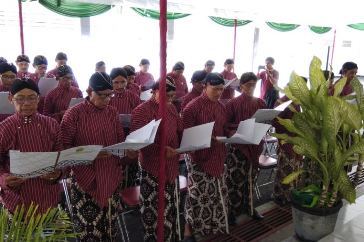 Bantul gelar "mocopat" massal  72 Jam nonstop