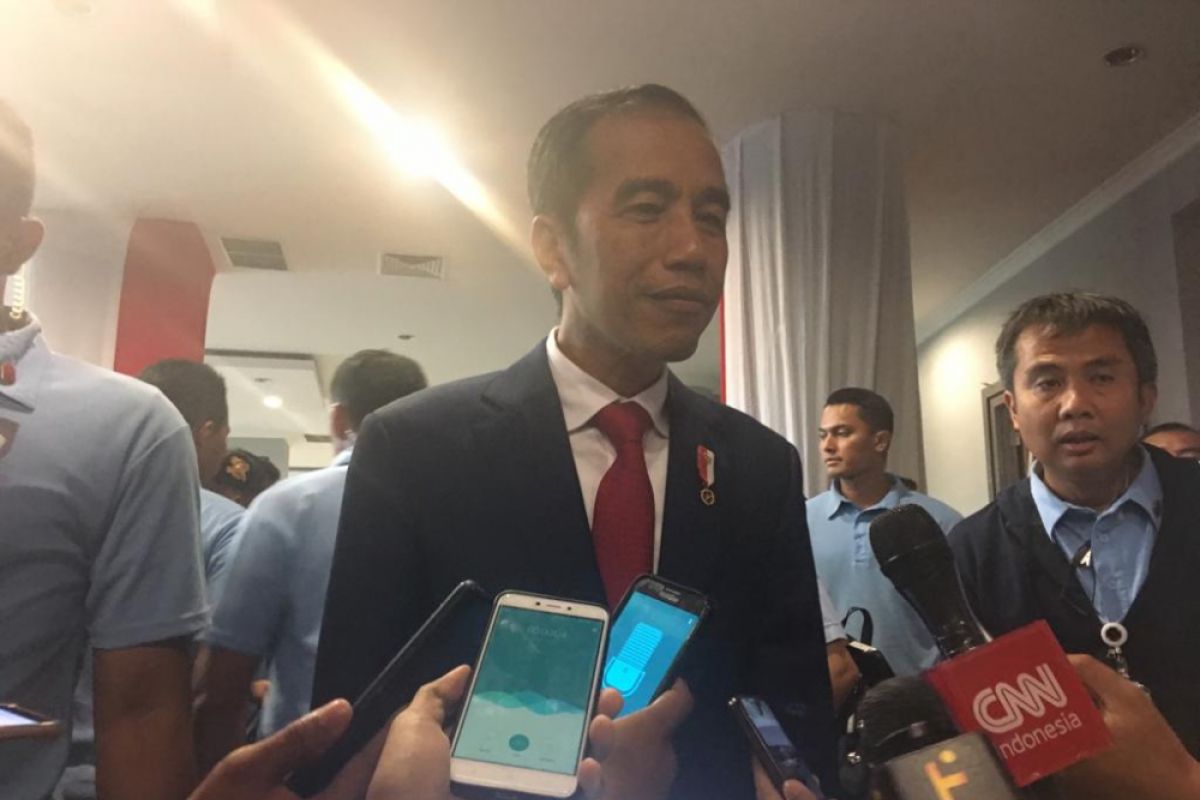 Jokowi Serahkan Sertifikat Tanah Warga Kaltim-Kaltara