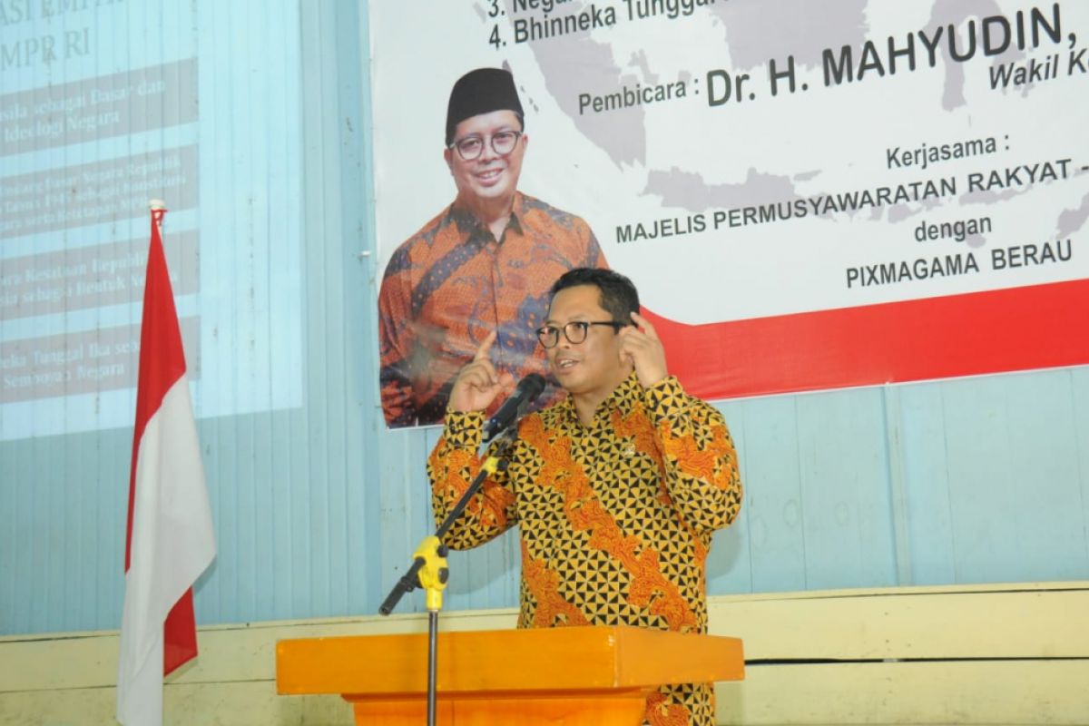 Mahyudin imbau masyarakat tidak bermusuhan karena pilihan politik