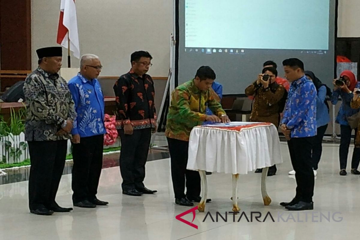 Pecahkan rekor, Kotim dapat penghargaan Inovasi Administrasi Negara