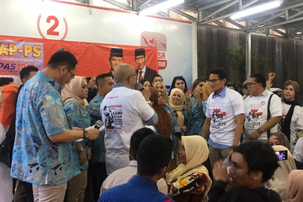 Artis pendukung Prabowo-Sandiaga mengedepankan kampanye menghibur