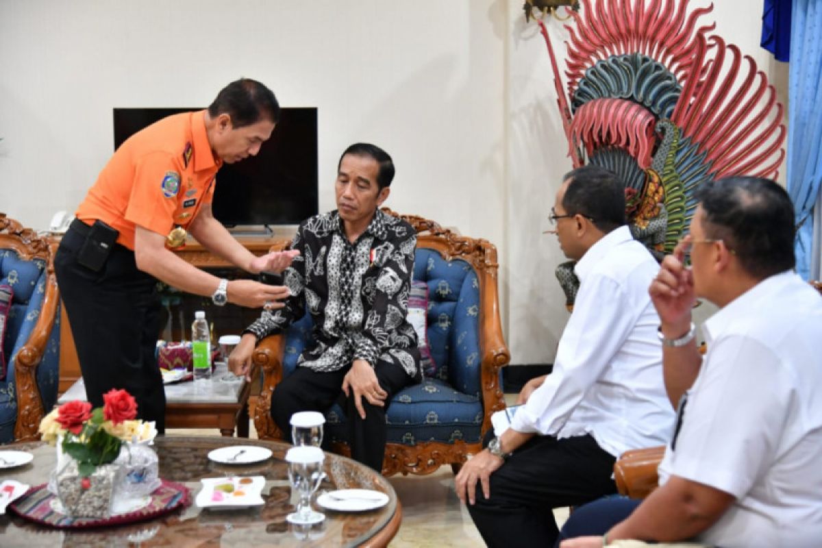 President Jokowi keeps on monitoring evacuation of Lion Air`s victims