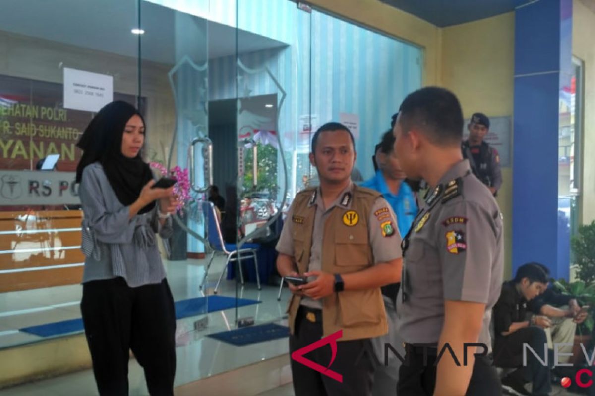 Tim Polri motivasi keluarga korban 24 jam