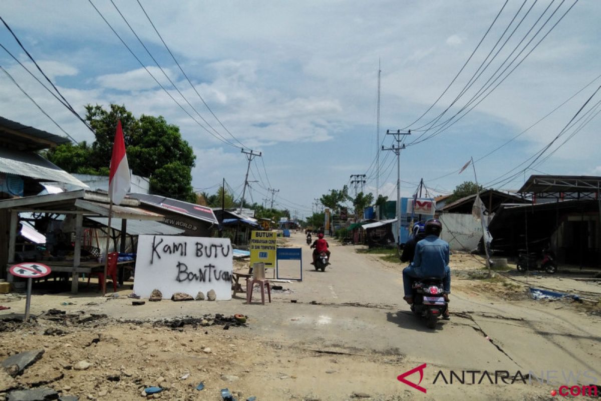 Jalan Trans Sulawesi di Sigi bisa dilewati
