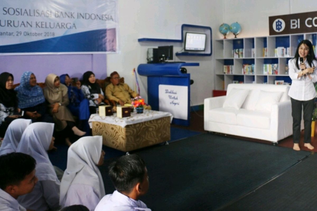 Bank Indonesia sumbang fasilitas perpustakaan sekolah