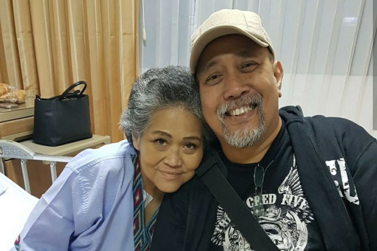 Istri Indro Warkop meninggal dunia