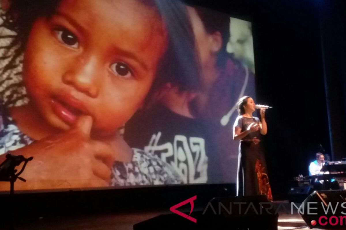 Doa Putri Ayu untuk korban bencana di NTB dan Sulawesi Tengah