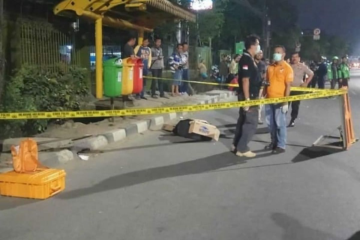 Polisi buru sembilan orang terkait pengeroyokan mematikan di Diskotek Bandara