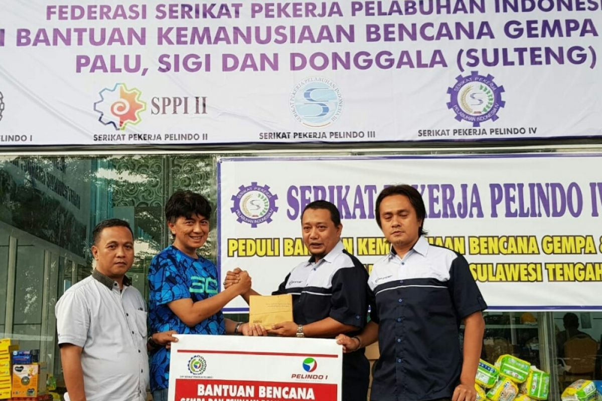 Serikat Pekerja Pelindo I serahkan bantuan korban gempa Palu