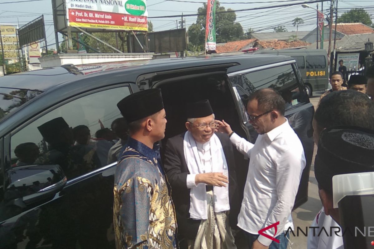 Ma'ruf Amin: Serahkan insiden pembakaran bendera tauhid kepada polisi