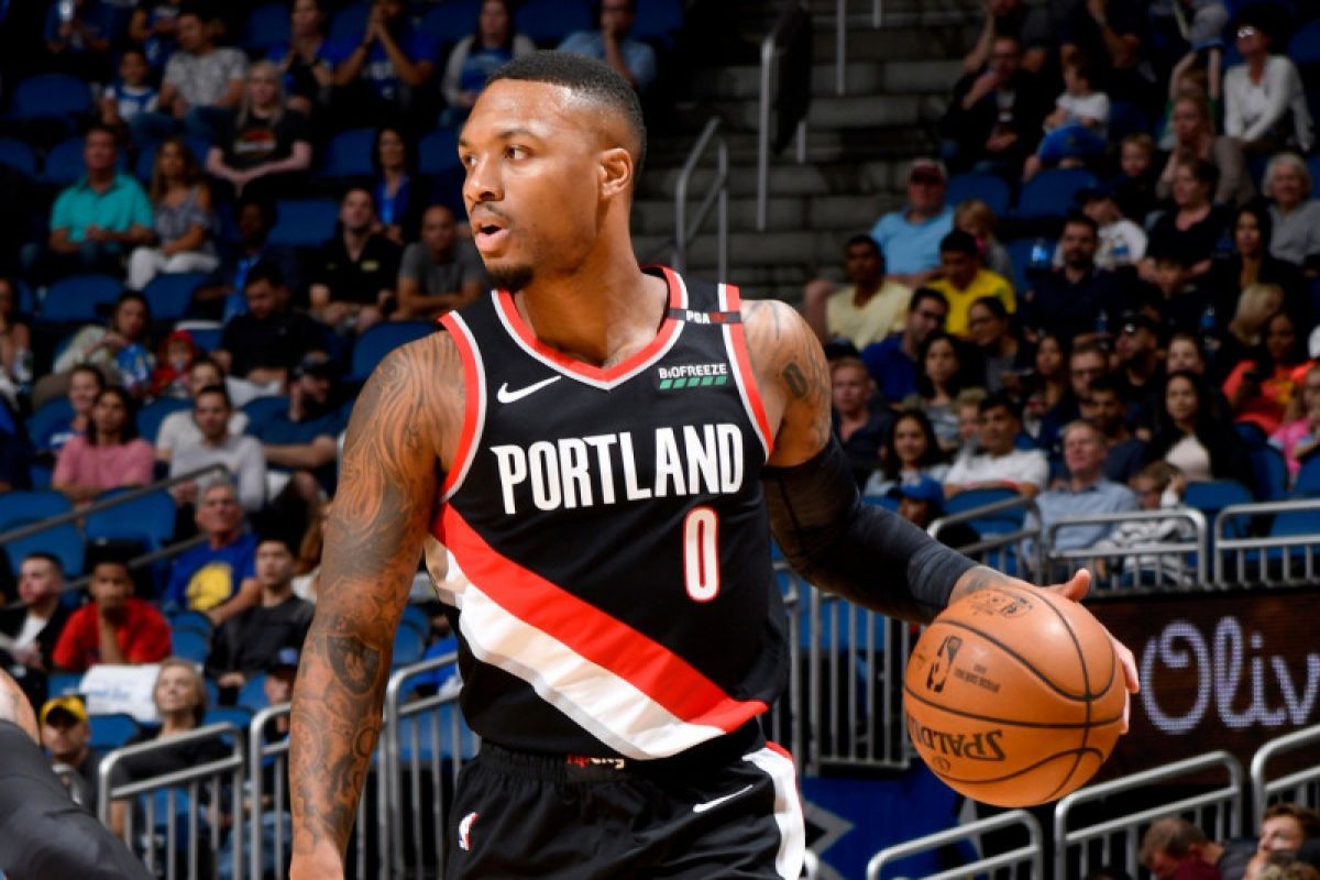 Lillard cetak 41 poin, Blazers atasi Magic 128-114