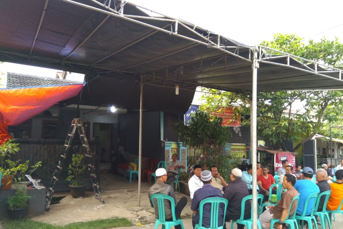 Rumah korban pesawat jatuh ramai didatangi pelayat