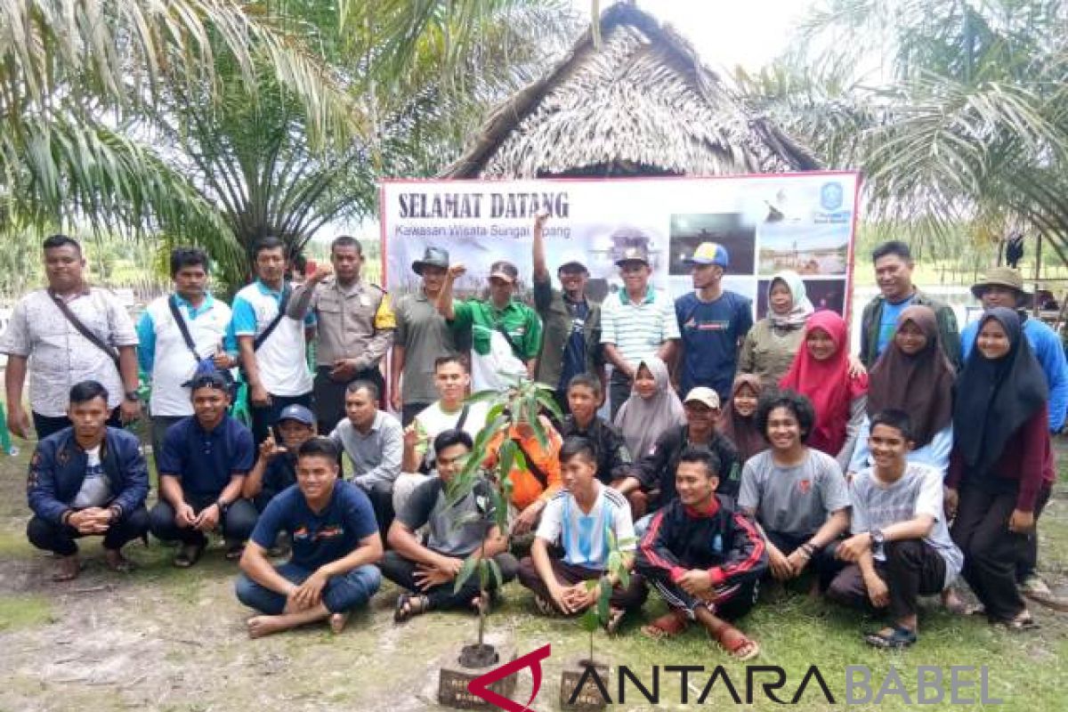 Peringati Sumpah Pemuda, KNPI Bangka peduli lingkungan