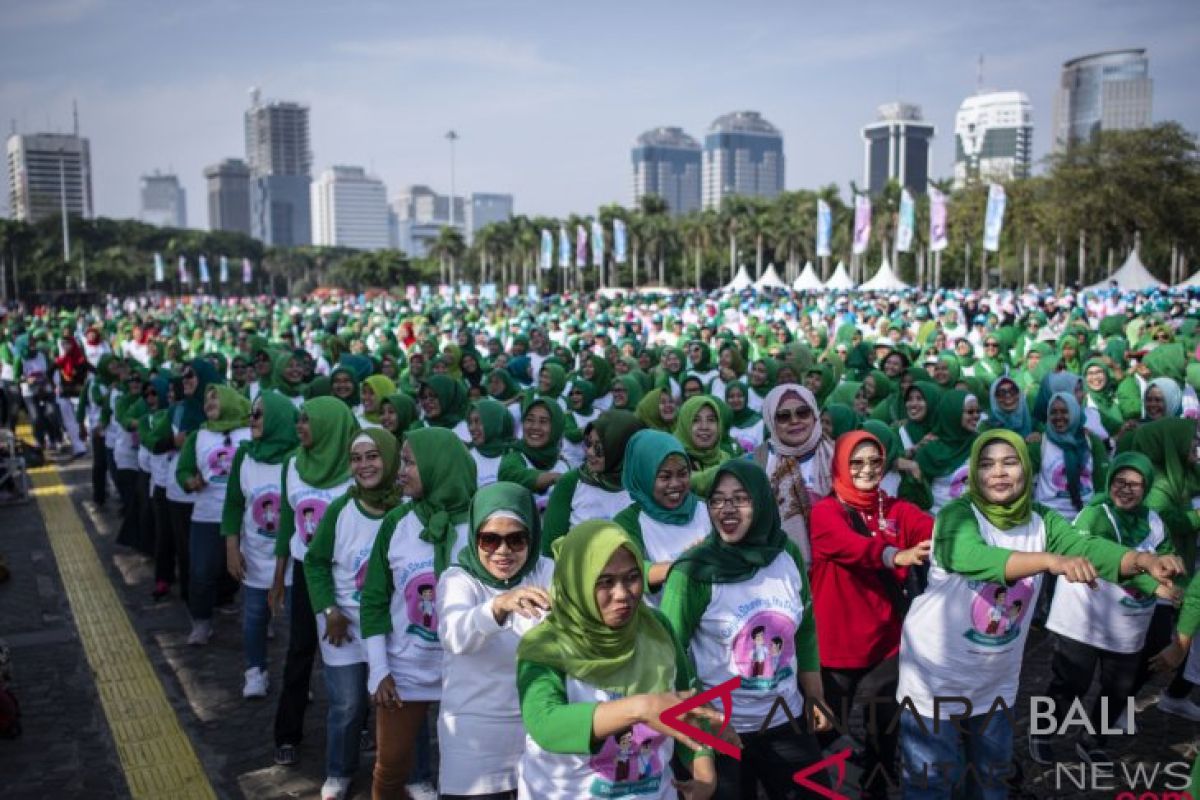 Remaja putri di Lebak terima   tablet tambah darah cegah stunting