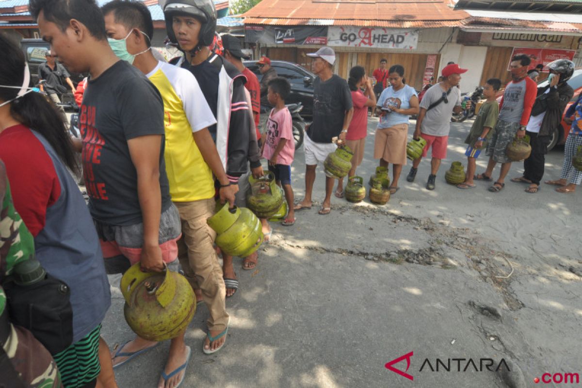 Bulog Sulteng operasi di pasar dan pemukiman