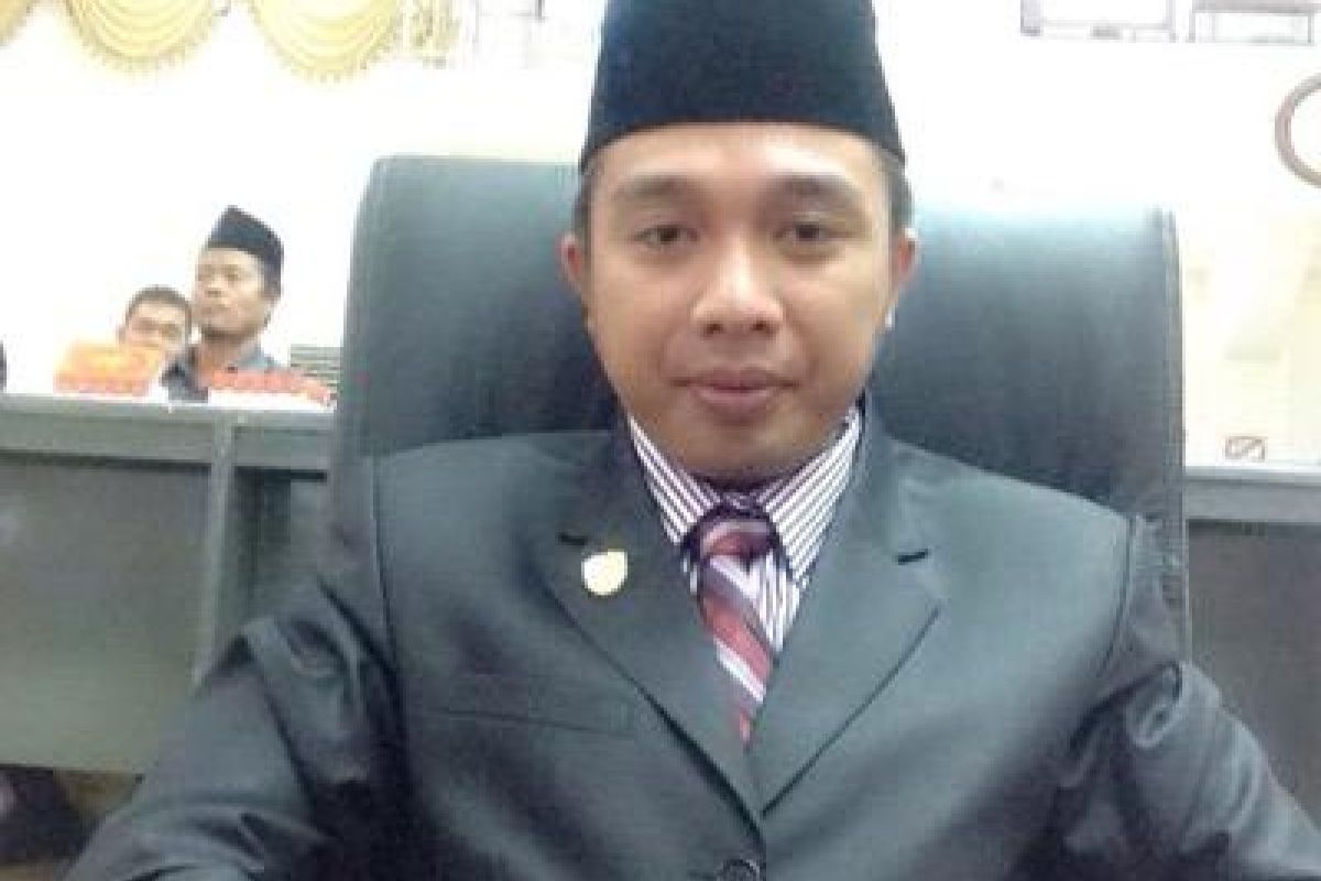 Anggota DPRD tunggu laporan dugaan pencemaran sungai