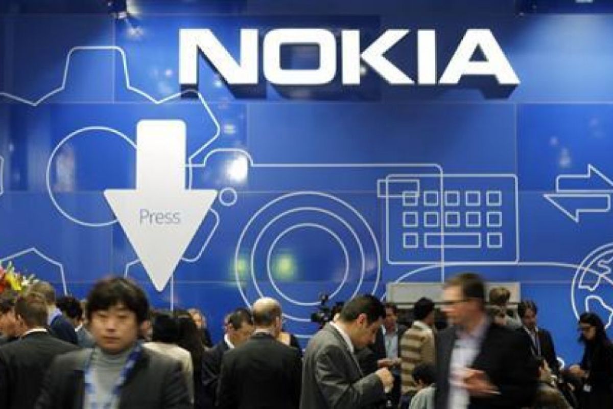 Nokia ramaikan kompetisi ponsel lipat