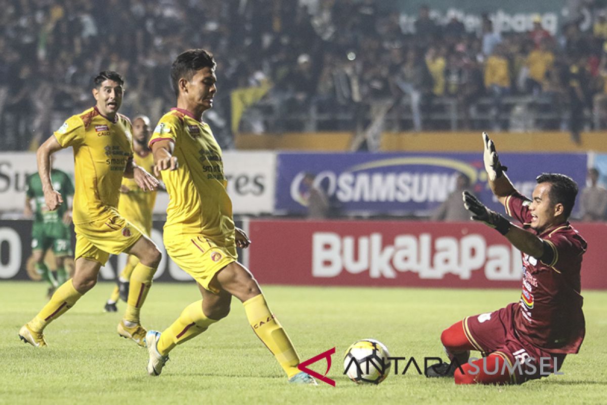 PSMS Kalahkan Sriwijaya FC