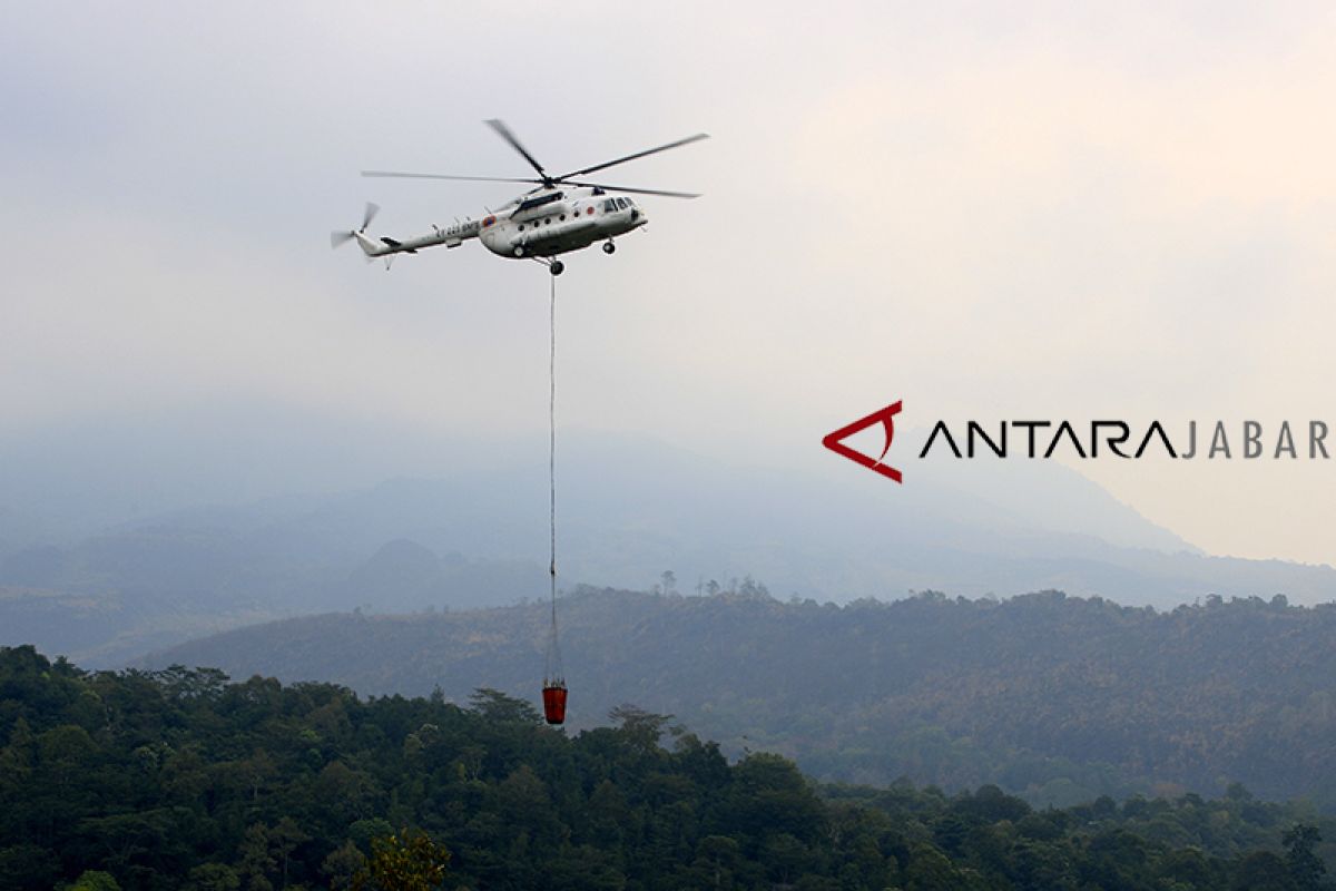 Pemadaman Kebakaran Gunung Ciremai - ANTARA News Jawa Barat