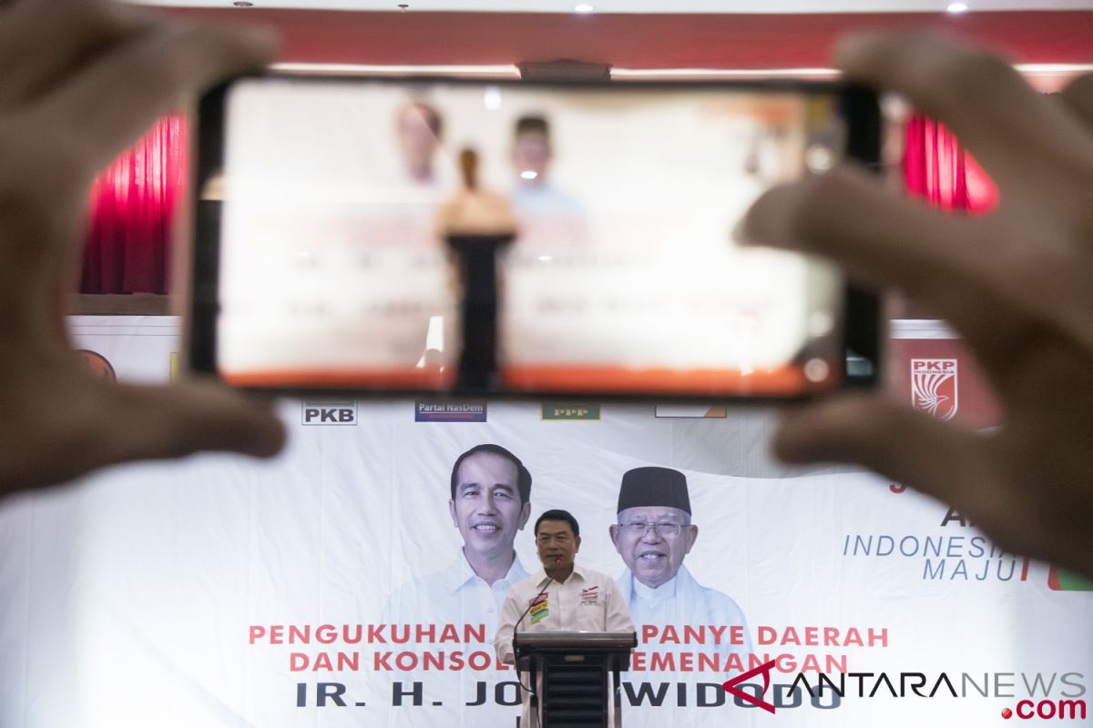 Tim kampanye Jokowi-Ma`ruf Amin di wilayah Kalbar dikukuhkan