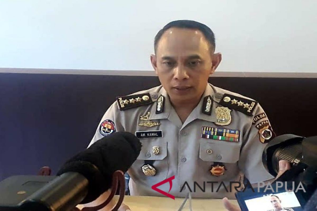 Dua ABK KM Alfatah ditemukan selamat di Pantai Onggari