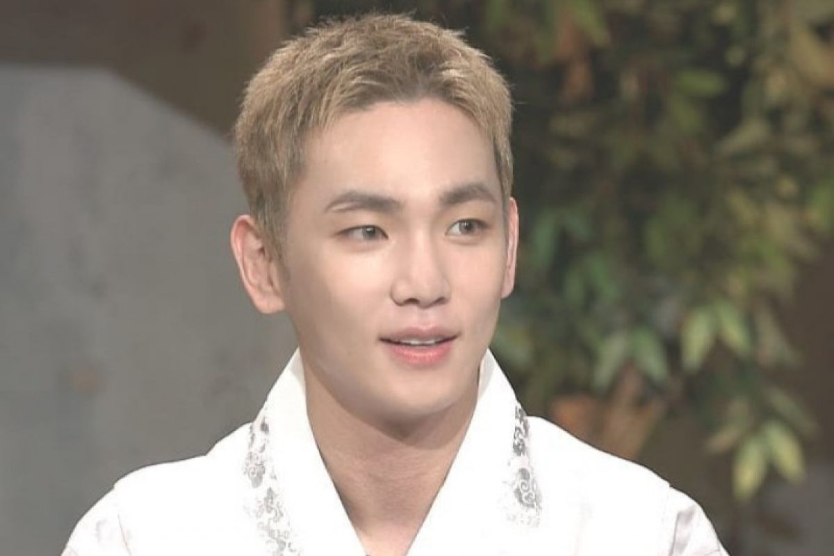 Key SHINee akan debut solo