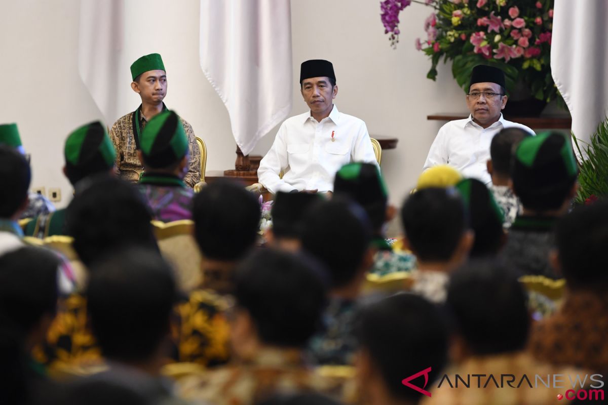 HMI sebut "Senturi" di depan Presiden Jokowi